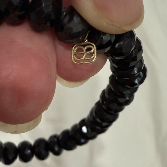 Sydney Evan
14K Yellow Gold Sapphire and Diamond Small
Hummingbird - Picture 4 of 4